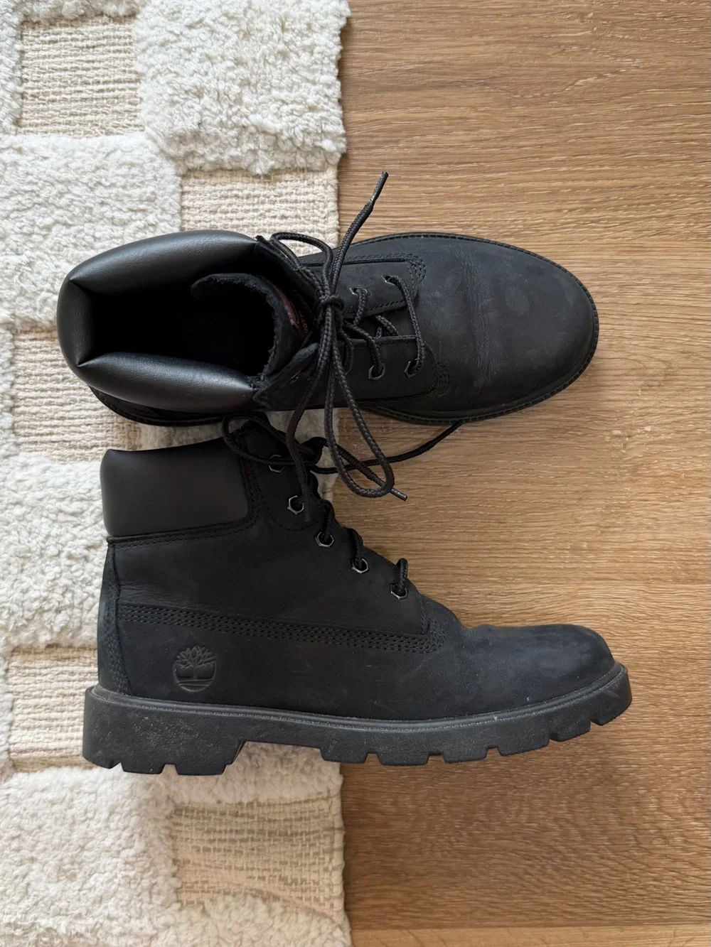 Timberland Youth Classic 6-Inch Waterproof Boot in Black